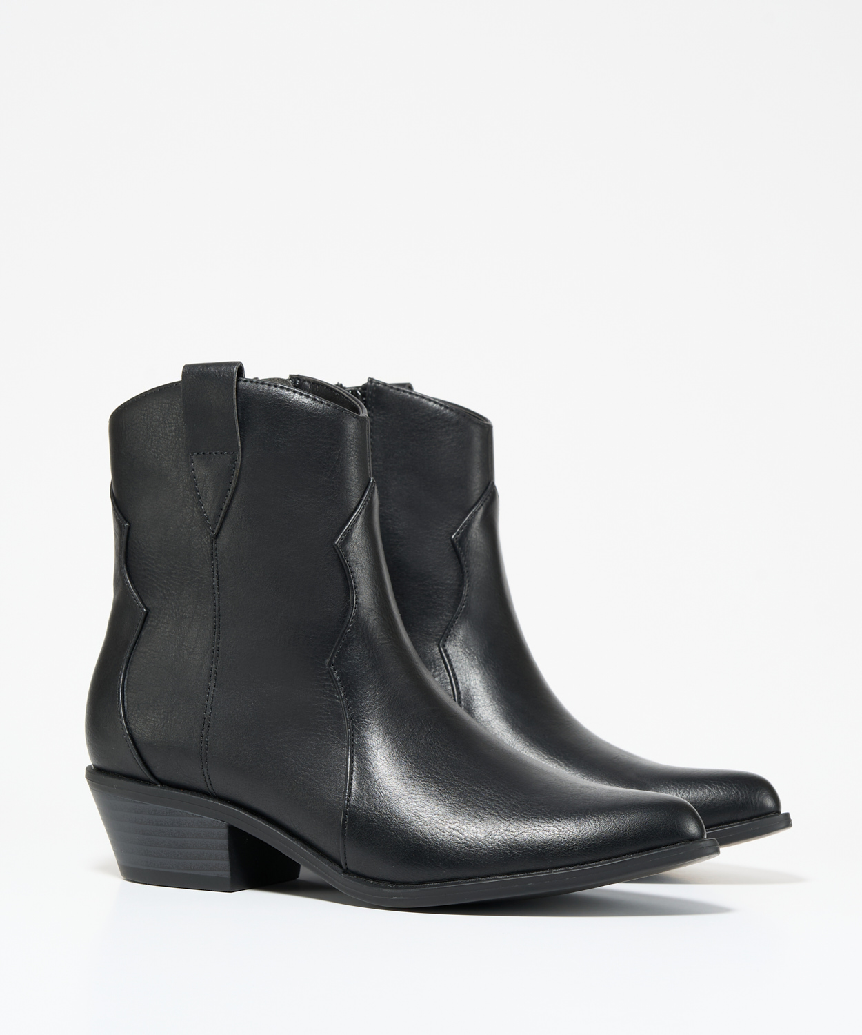 Botines cowboy b&aacute;sicos